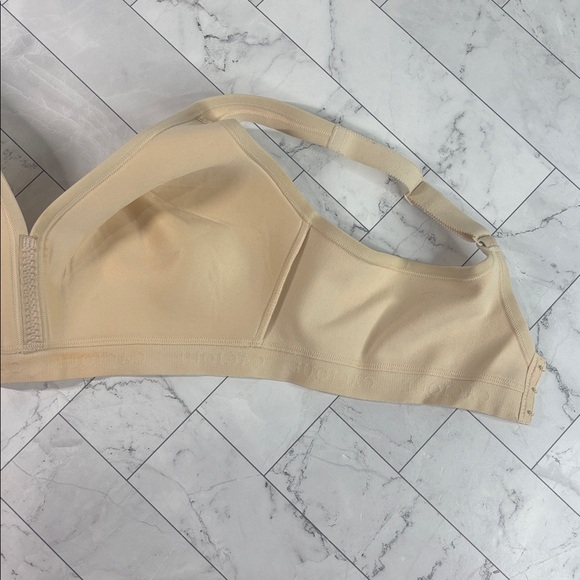 NWOT Cacique Lane Bryant Womens Bra Cream Lightly Lined NO WIRE 40C - Picture 6 of 10